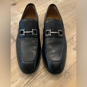 Salvatore Ferragamo Men’s Foster Black Gancini Buckle      Size 13 E